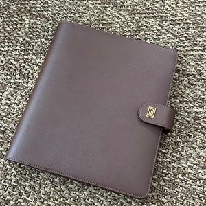 NOTIQ Ringless Agenda Cover in Caramel Safiano